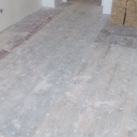 parkety před renovací