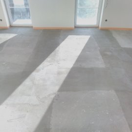 Řitka - rekonstrukce domu - vyrovnání podlahy