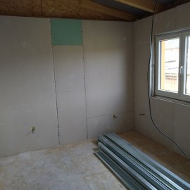 částečná rekonstrukce bytu a přístavby