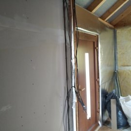částečná rekonstrukce bytu a přístavby
