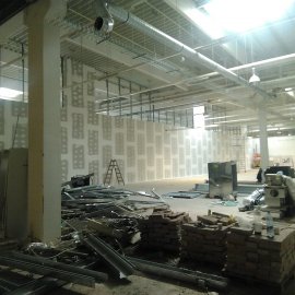 Sádrokartonová příčka - Galerie Butovice