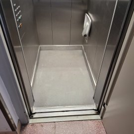 Uklizený výtah