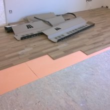 pokládka laminátové podlahy