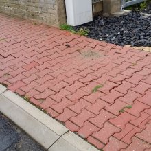 propadnutý chodník