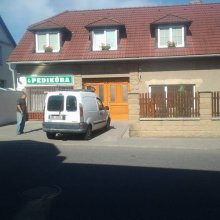 fasáda před rekonstrukcí