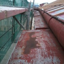 demontáž klempířských prvků