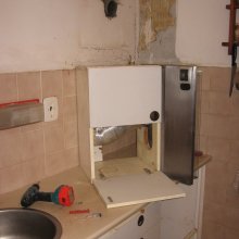 demontáž kuchyňské linky