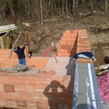 zdění obvodového zdiva