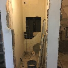  Kompletní rekonstrukci bytového jádra - bourání