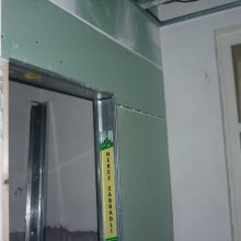 Poliíklinika Králodvorská - montáž SDK 2.N.P 