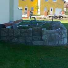 Třemblat - žulová zídka