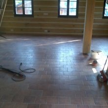 Heřmanice u Jablonného - montáž obkladů