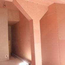 Praha - rekonstrukce krovu a střechy