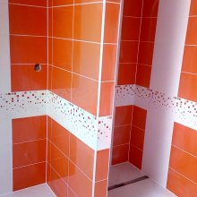 Zlonin - obložení koupelny