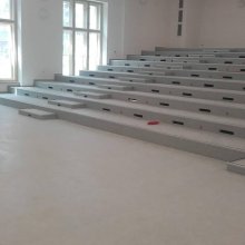 Praha - schodiště na univerzitě