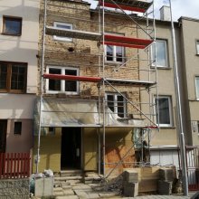 Brno - Zateplení fasády minerální vatou, rekonstrukce komínu, klempířské práce