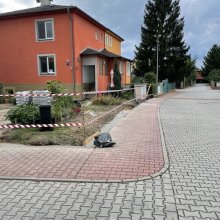 Praha 10 - Demontaz stareho plotu, nový plot