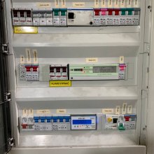 Praha 1 - Sloučení 2 elektroměrů do 1 v RD